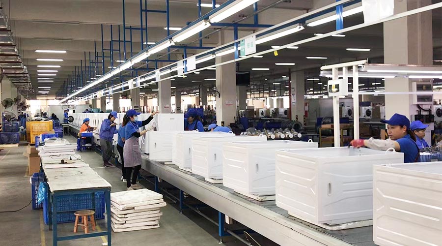 專業(yè)且專注！裝配車間開展客戶松下滾筒衣服烘干機生產