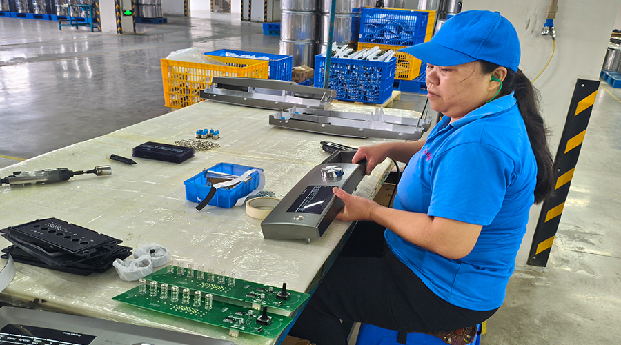 品質源于嚴苛測試，金環電器的實驗室保障